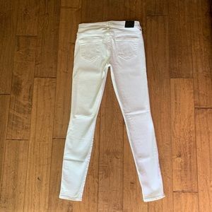 True Religion - White Skinny Jeans - Halle size 27
